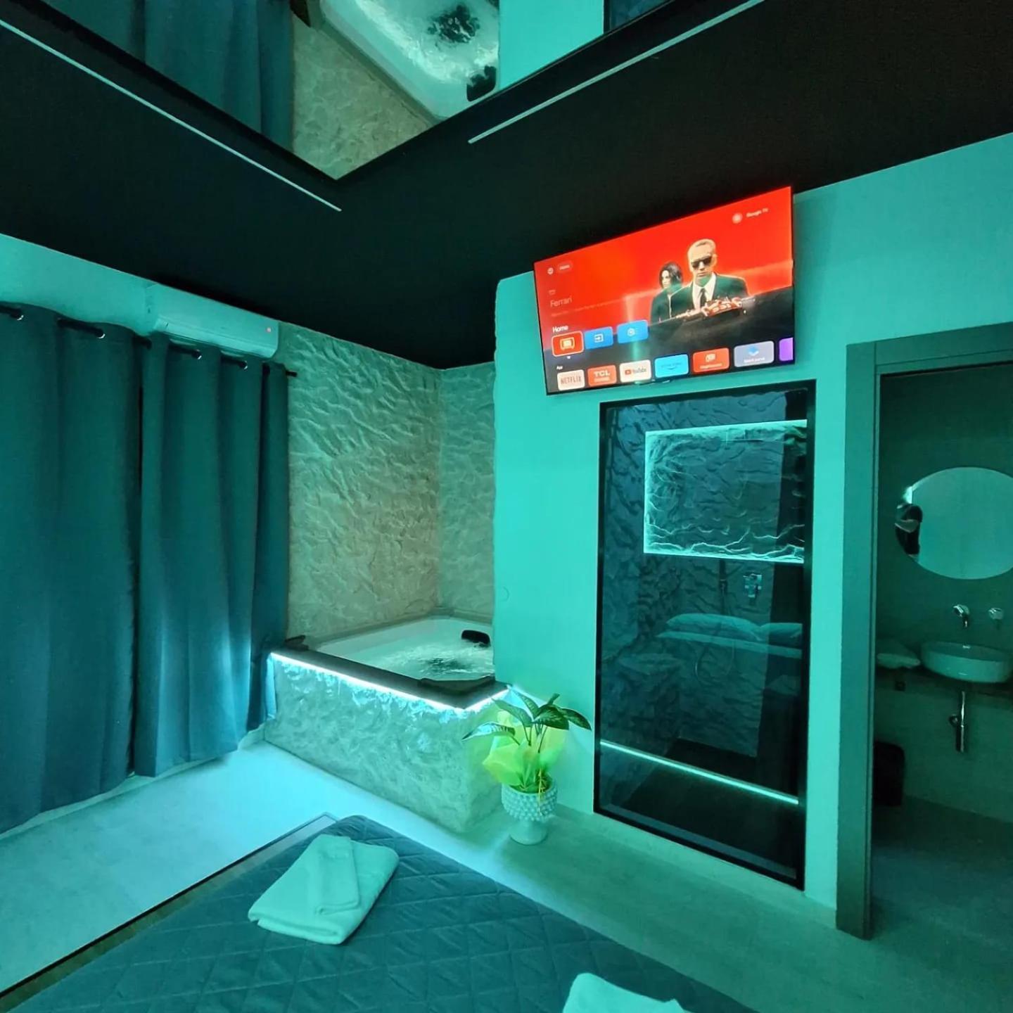 Dark & Light Rooms & Luxury Suites Catania Exterior photo